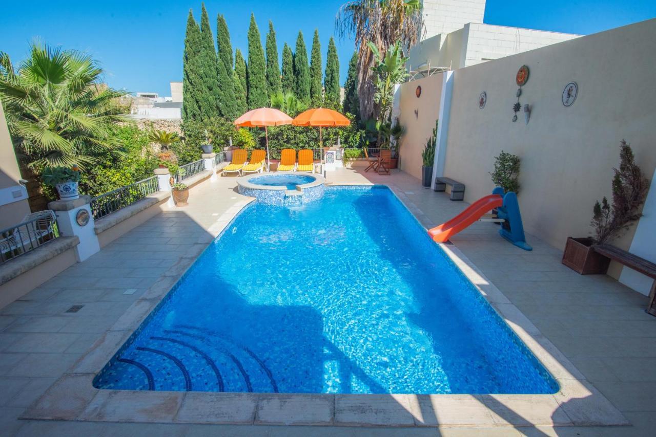Central Villa Flatlet With Pool - Free Parking And Wifi Lija 外观 照片