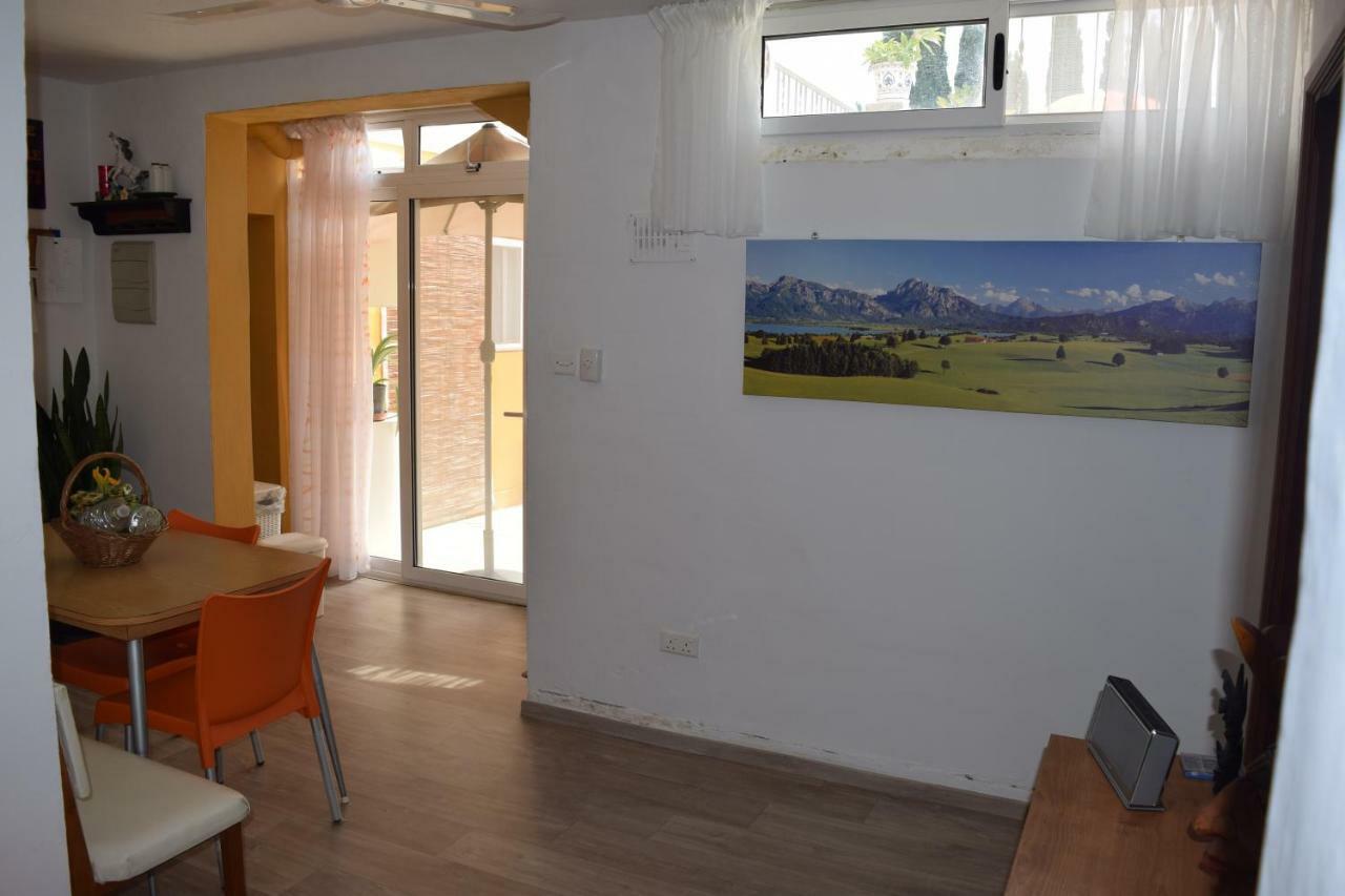 Central Villa Flatlet With Pool - Free Parking And Wifi Lija 外观 照片